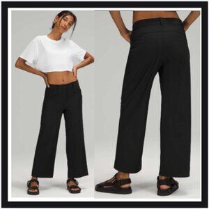 Lululemon City Sleek 5 Pocket Wide-Leg High Rise 7/8 Length Pant